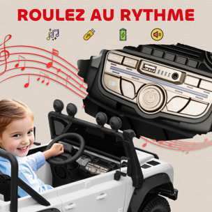 Voiture électrique enfant Land Rover Defender 110 SVX 12V 5Km/h max. télécommande blanc