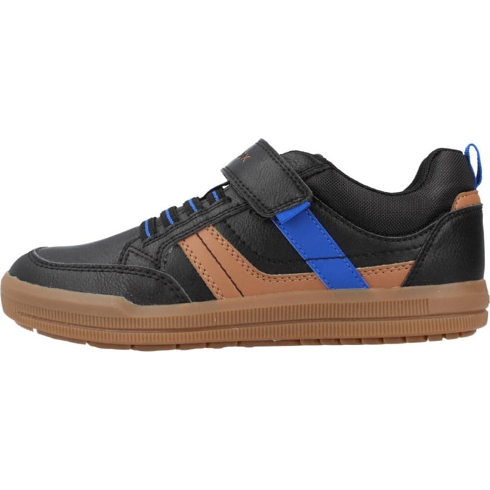 SNEAKERS GEOX J ARZACH B .