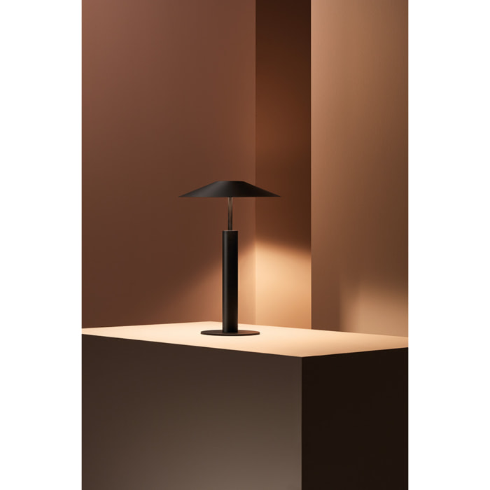Ledsc4 LedsC4 Sobremesa H Interior Negro Arenado - Lámpara de Mesa Moderna 553 Lúmenes 2700K, Acero y Acrílico Duradero, Iluminación Elegante y Funcional para Hogar