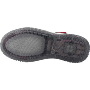 Zapatillas Niño de la marca GEOX  modelo J BUZZERLIGHT BOY ROJO