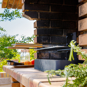 Grilloir au charbon de bois