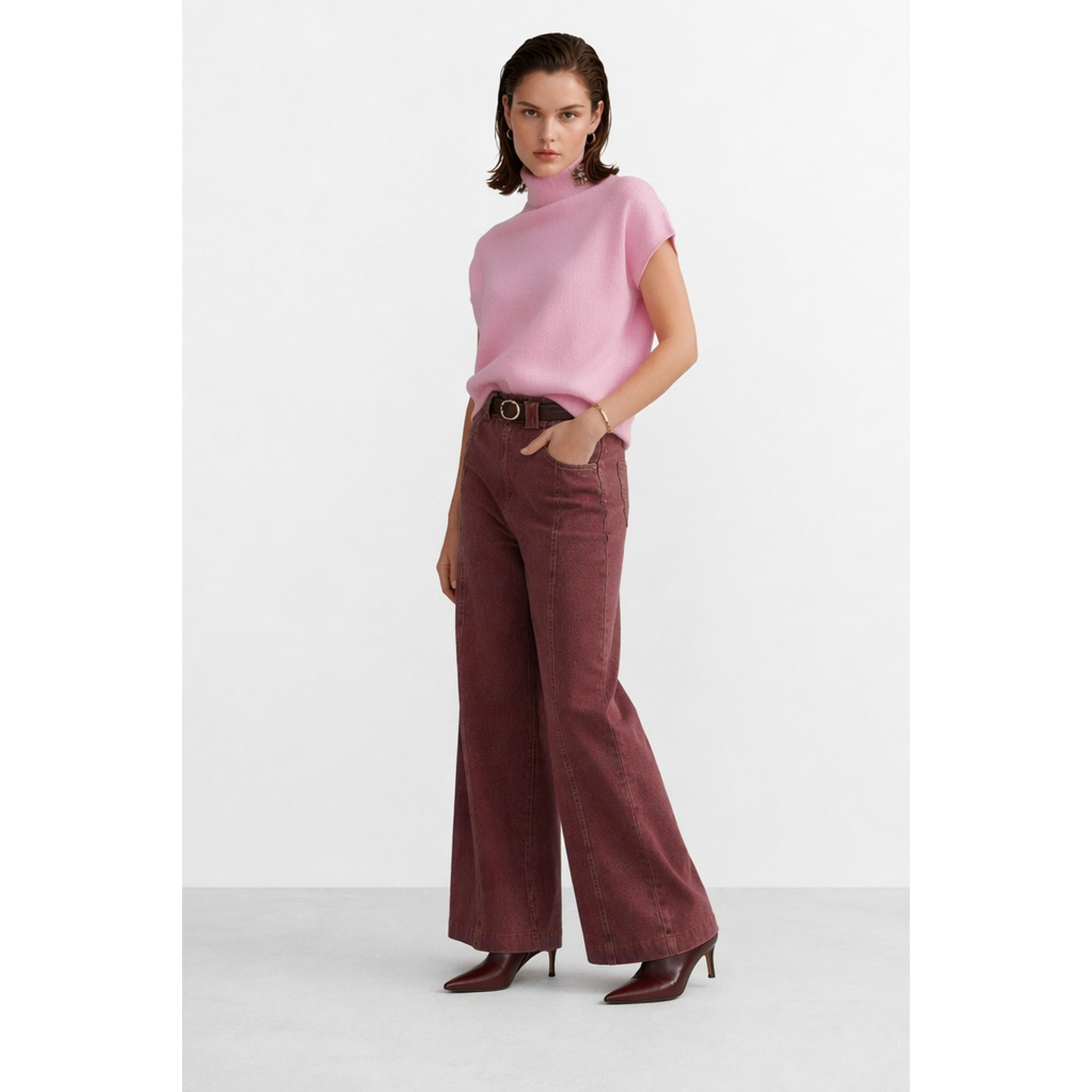 Kocca - Maglia dolcevita da donna senza maniche con spilla Donna