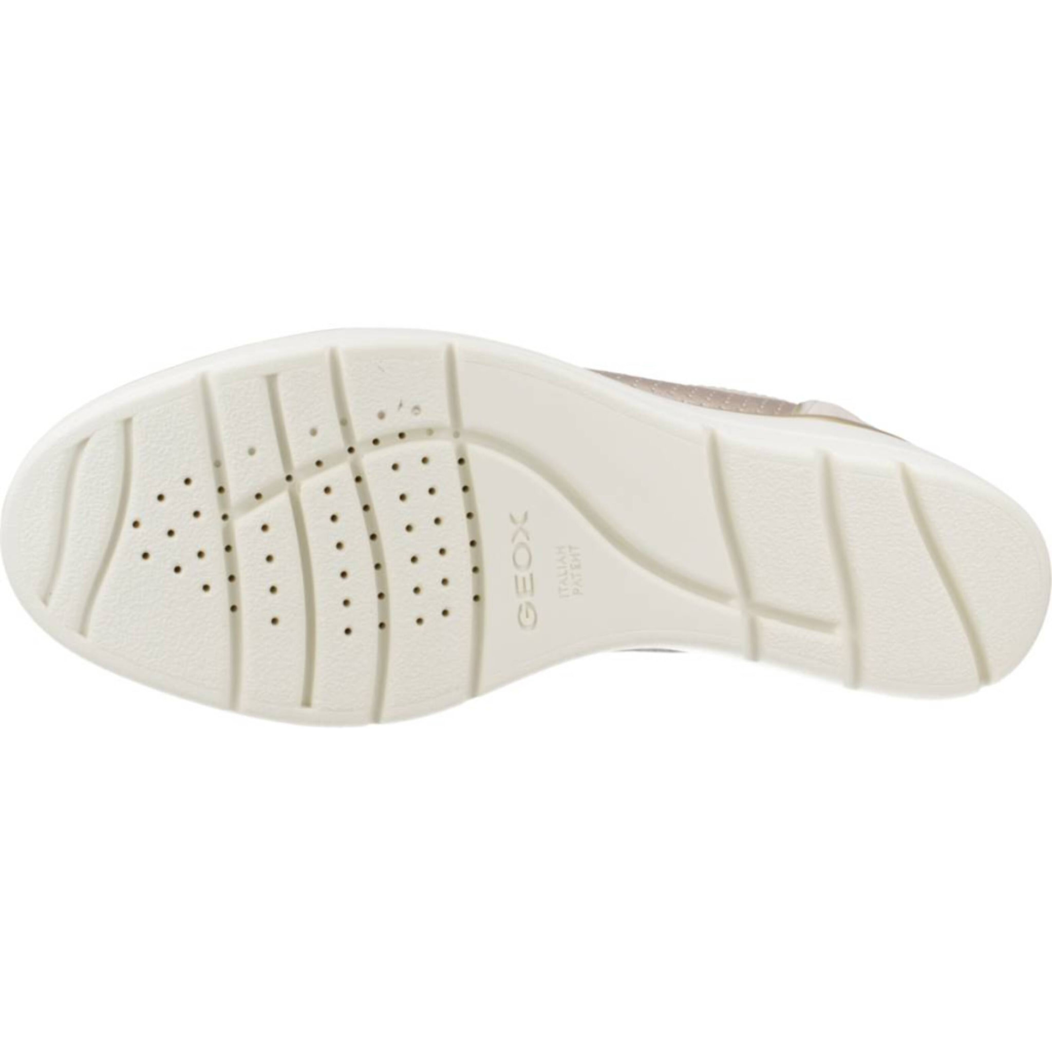 Sneakers de  Mujer de la marca GEOX  modelo D ILDE A Beige