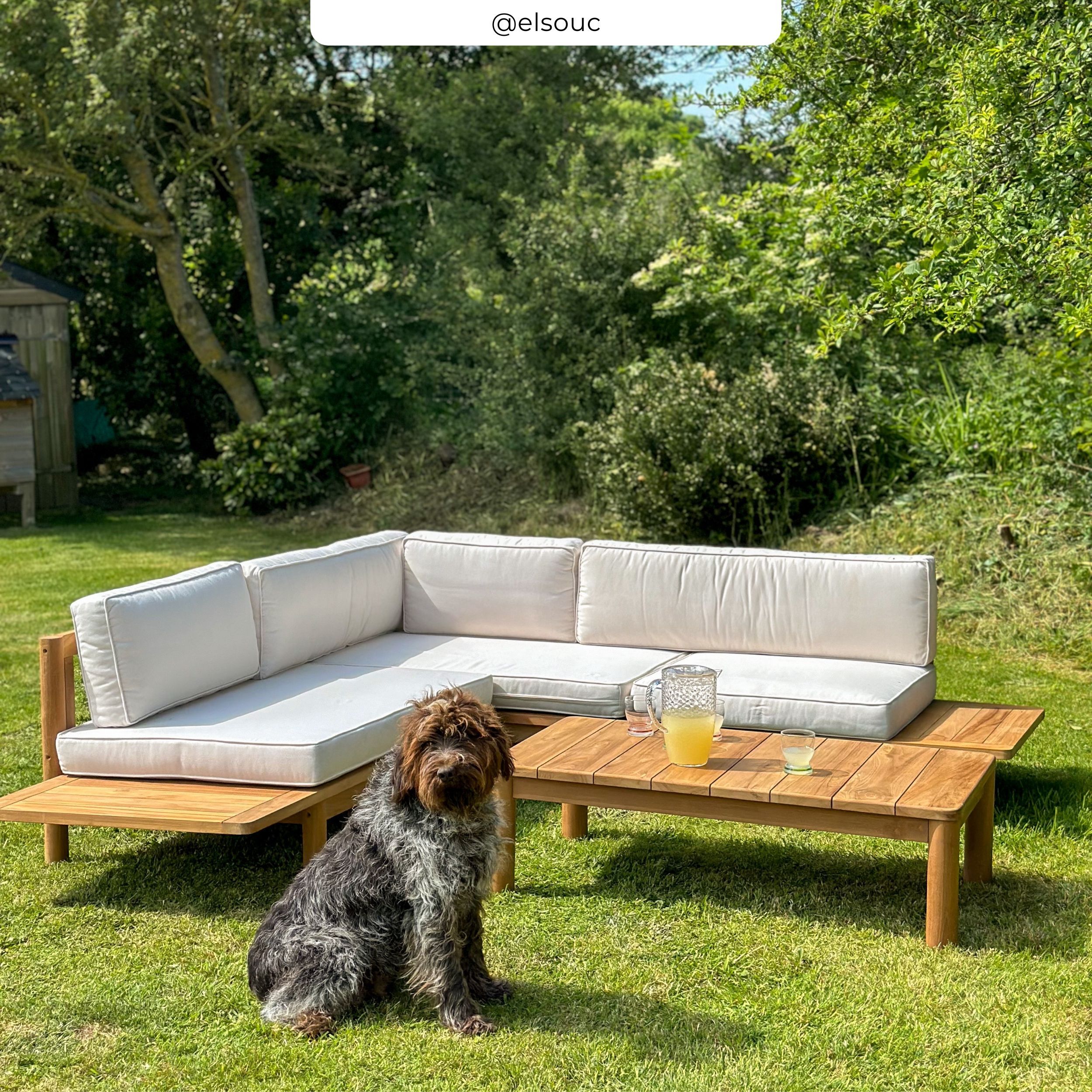 Salon de jardin 4 personnes en bois de teck massif - Nadila