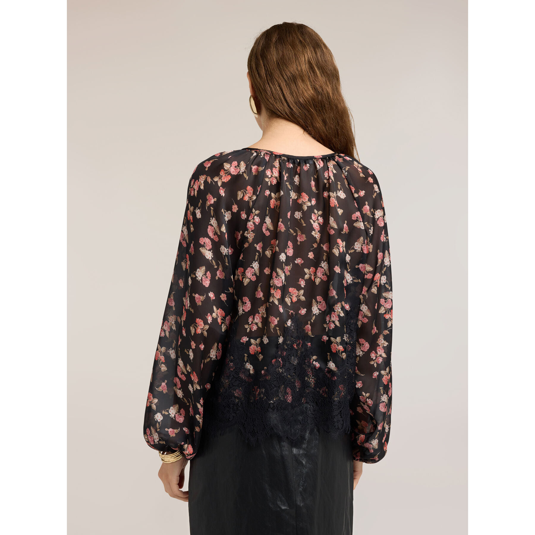 Motivi - Blusa in georgette con stampa floreale e pizzo - Nero