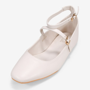 Bailarinas beige con suela plana