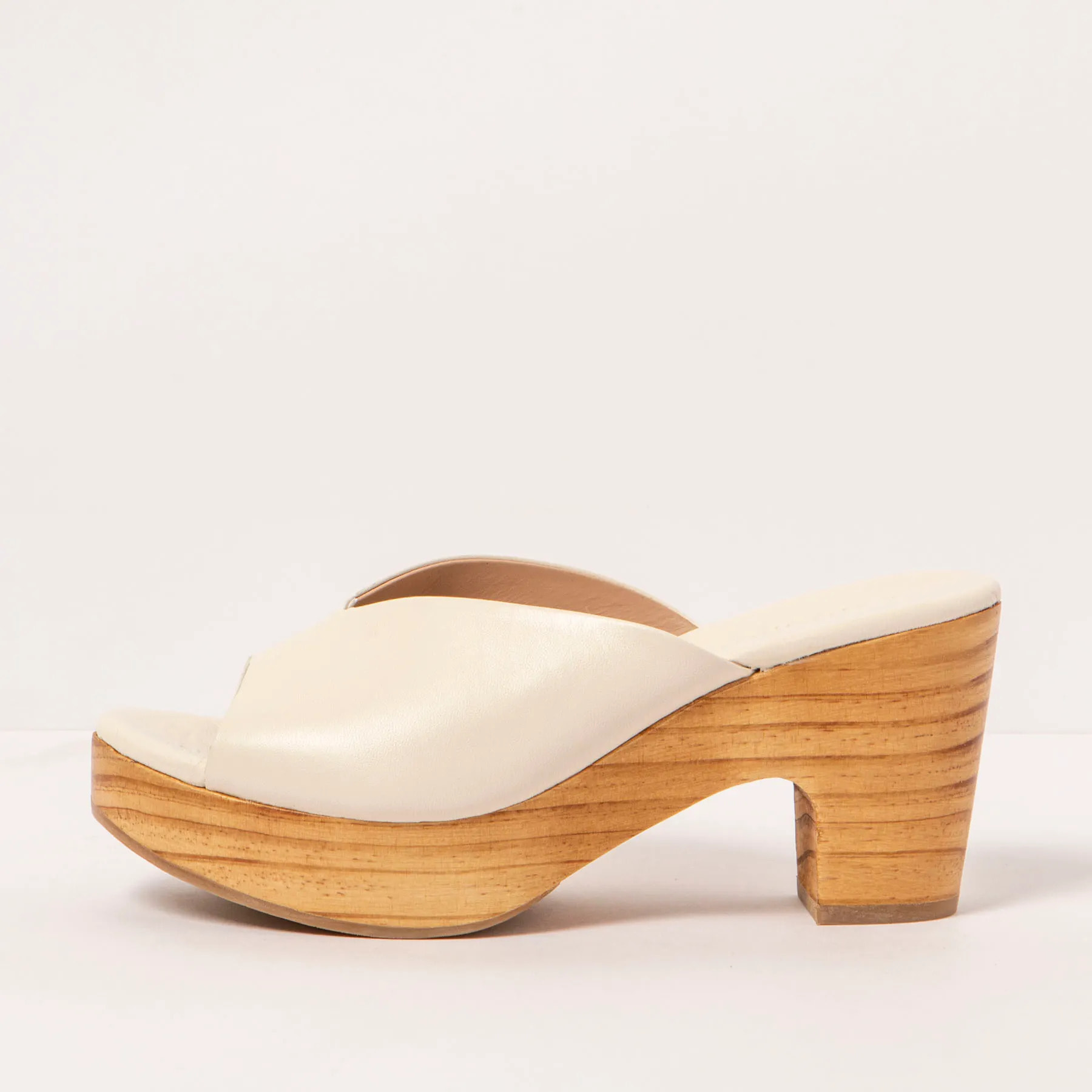 Sandalias con tacón S3274 NAPPA CREAM/ ST.LAURENT SANDAL color Cream