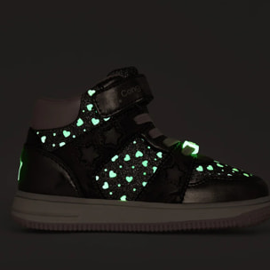 Zapatillas Altas De Luces De Niña Con Corazones