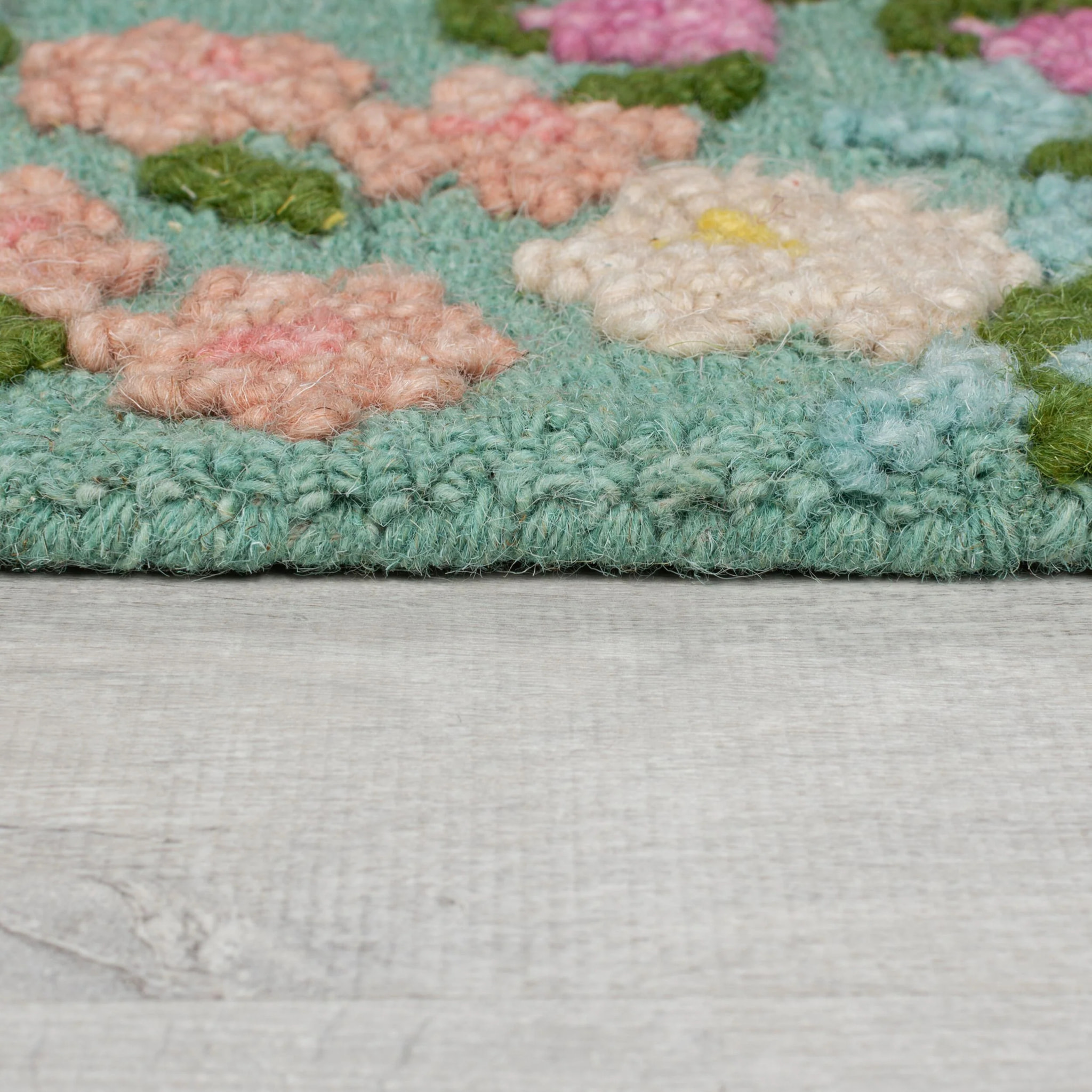 Tapis floral en laine EMILIA