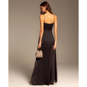 Vestido largo princesa de tirantes y escote drapeado