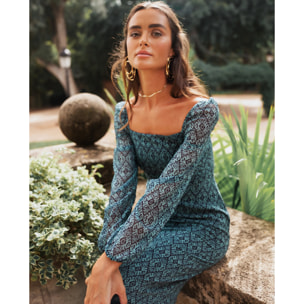 Vestido midi con manga larga