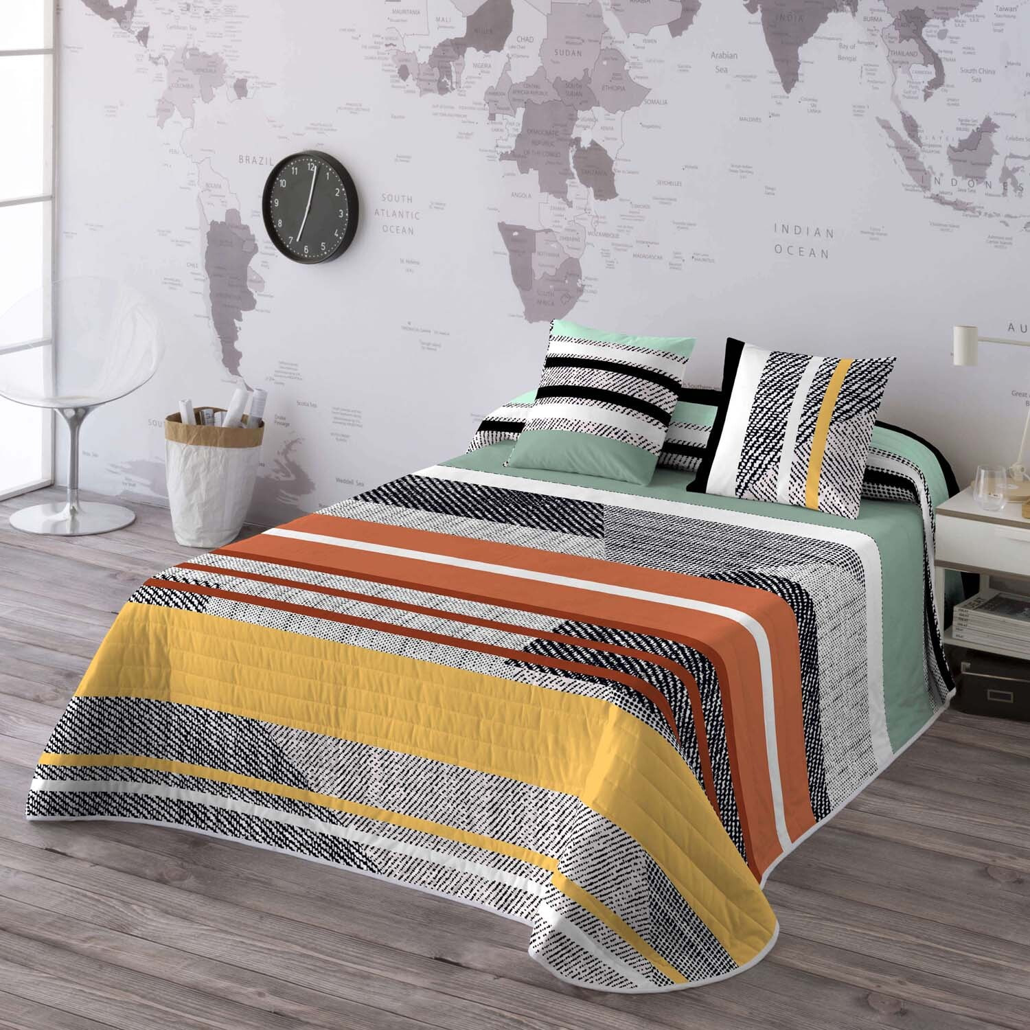 Naturals - Colcha Bouti Estampada - 2/3 Piezas - 100% Poliéster - Microfibra - 70 gr/m² - Denim