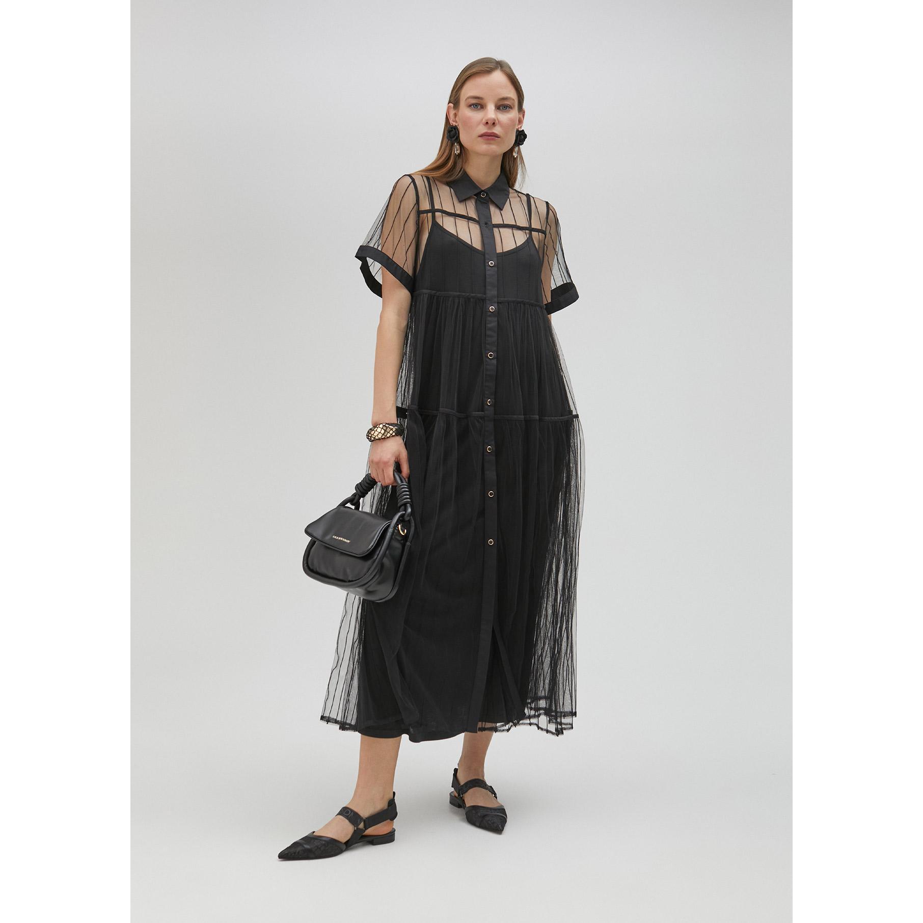 Vestito nero in tulle