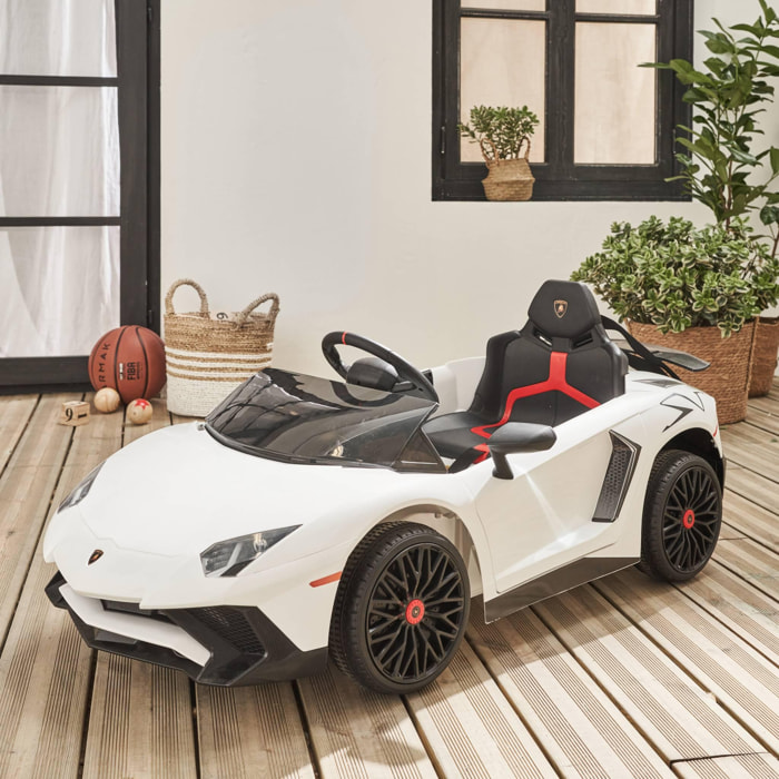 Voiture électrique 12V pour enfant Lamborghini. blanc. 1 place. avec autoradio. télécommande. MP3. port USB et phares fonctionnels