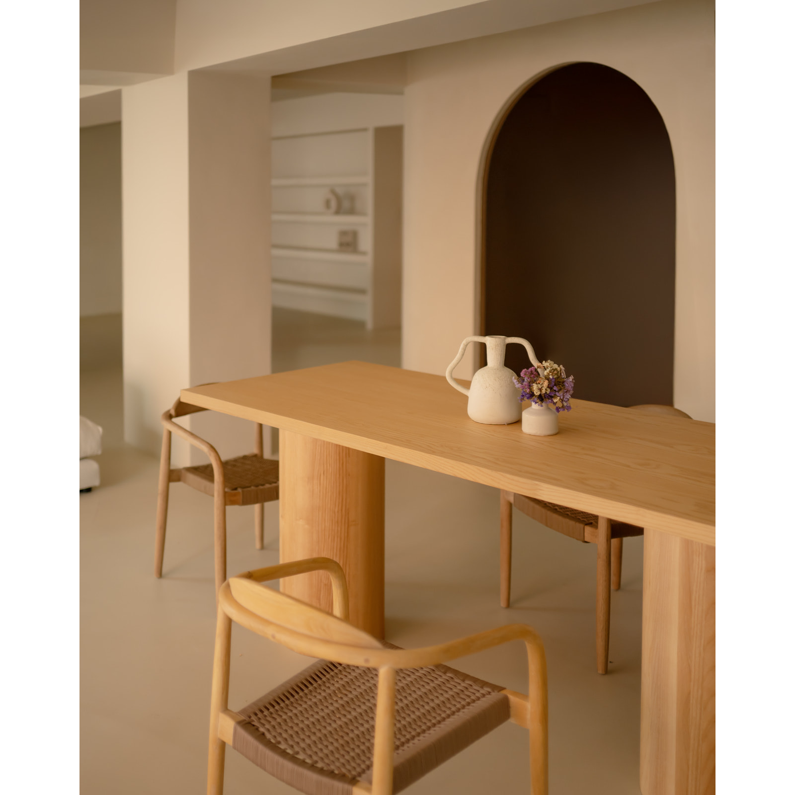 Table de salle à manger rectangulaire en bois de frêne en différentes tailles