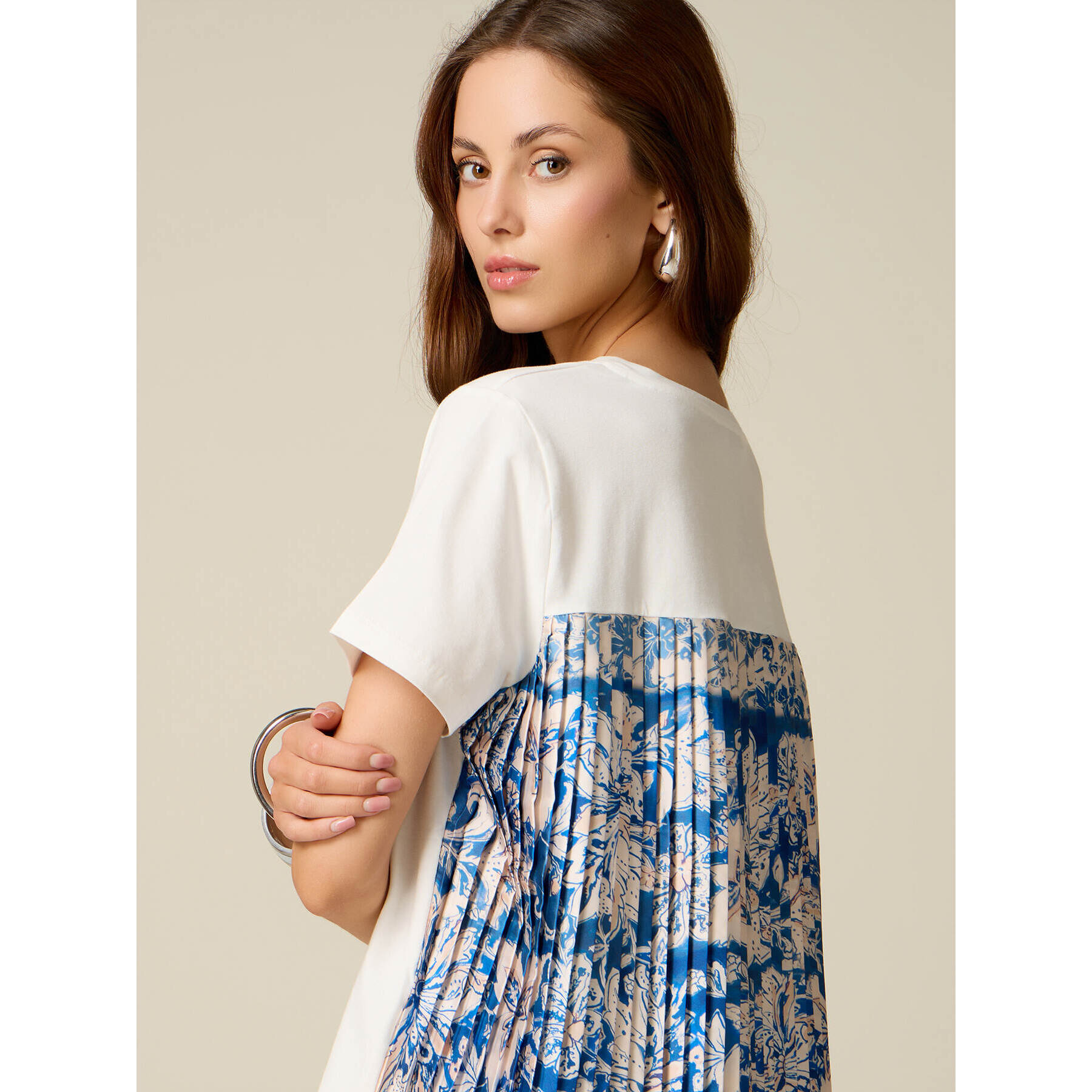 Oltre - Camiseta con espalda plisada estampada - Blanco