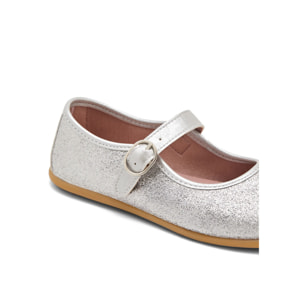 Bailarina con Cierre de Hebilla en Plata