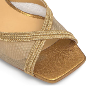 Sandalia Betty destalonada cuña forrada en malla y trenzado metalizado artesanal