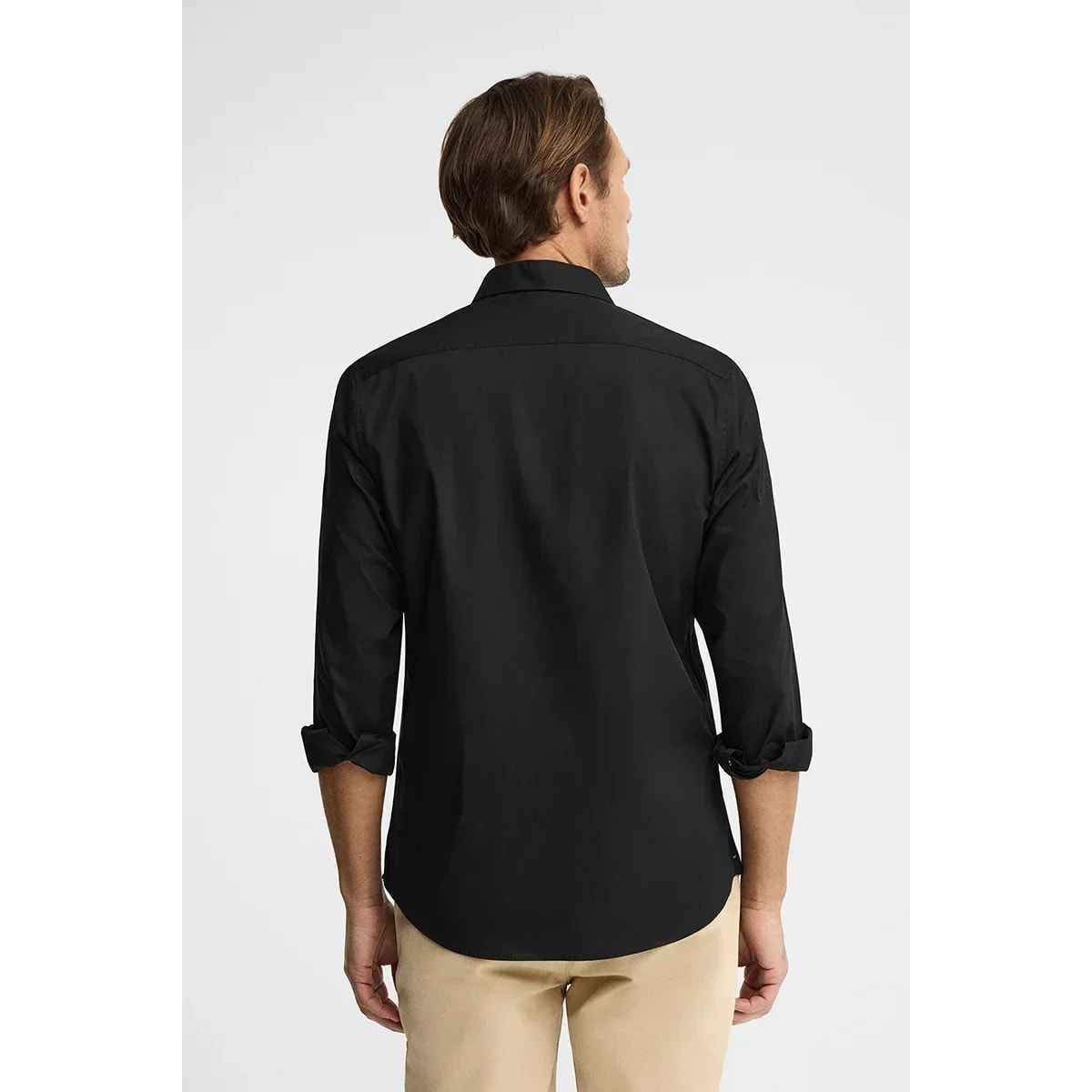 Camisa negra de corte slim con logo Rigby Go