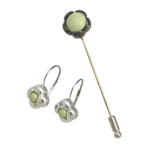 Conjunto broche alfiler verde claro y pendientes dormilona plata 10µ