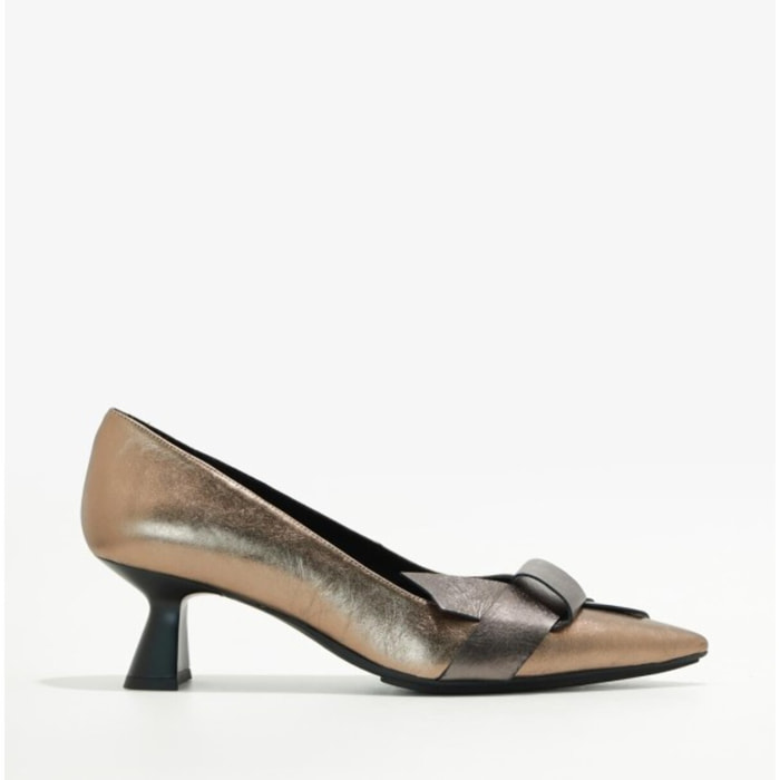 ZAPATOS DE SALÓN DORADOS KADIL