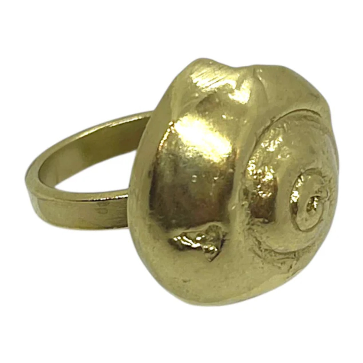 Anillo 3D caracola artesanal en dorado laton