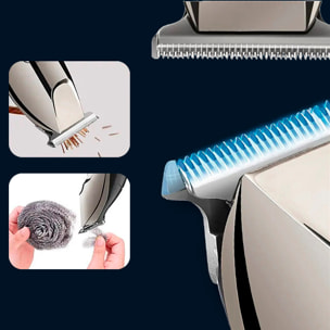 Maquinilla cortapelo con pantalla digital y batería recargable con 2 velocidades y luz. Incluye 3 cabezales intercambiables.