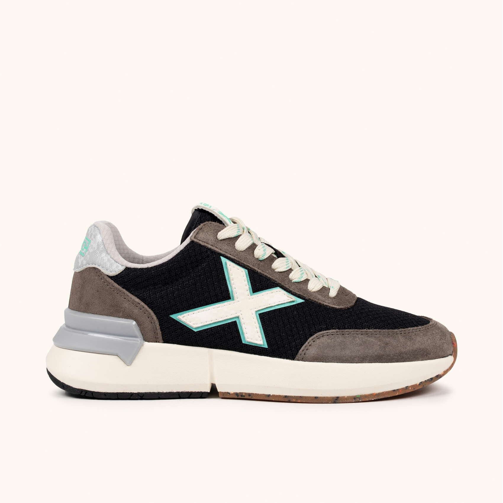 MUNICH VERSUS WMN 114 Sneakers Deportivas Negras y Verde Agua