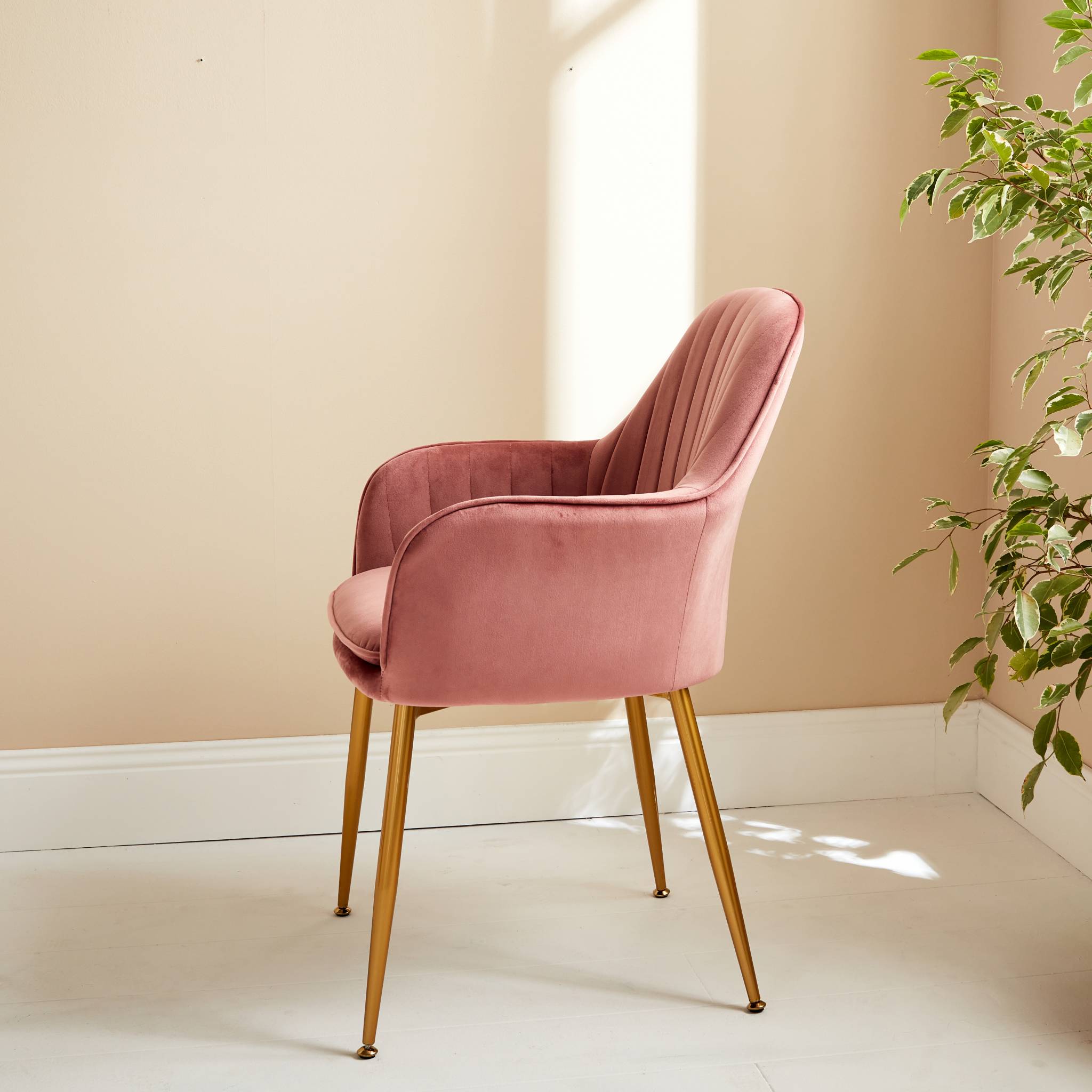 Fauteuil velours et pieds métal SHELLA