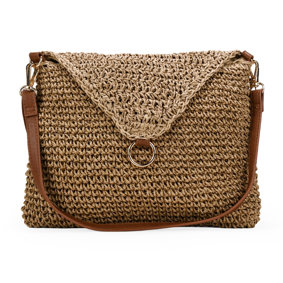Bolso con solapa marrón claro en esparto