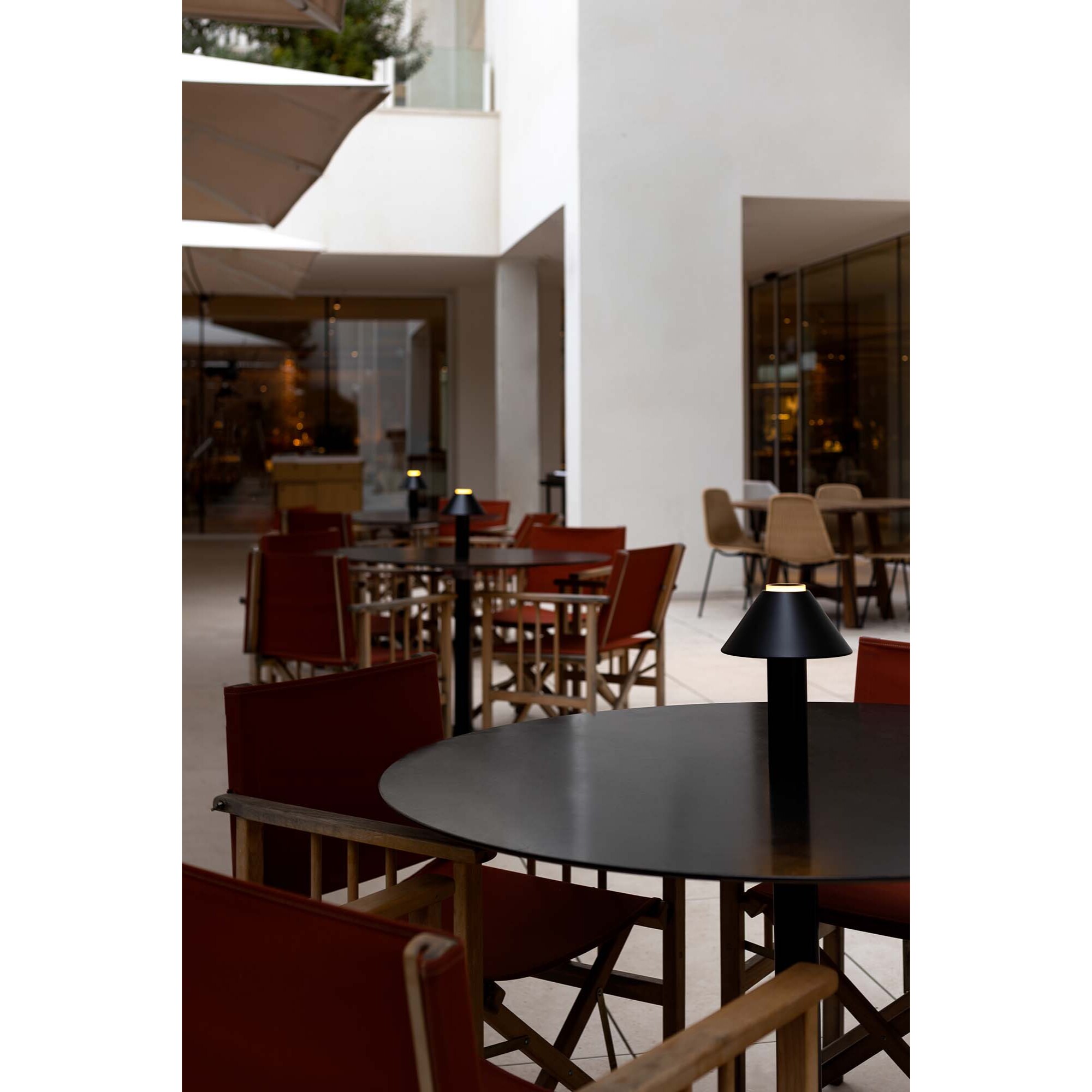 FUJI Lampada portatile nera