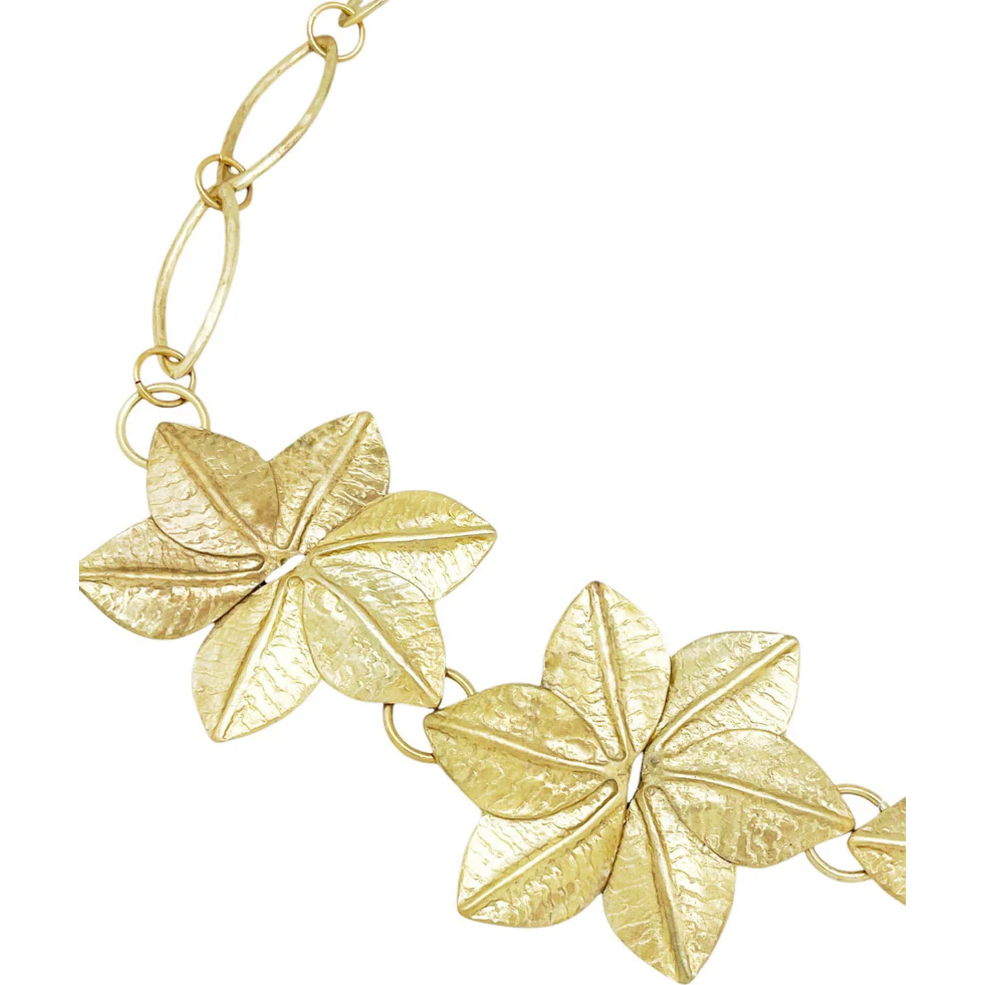 Cinturón Triple Hoja forma flor en cadena dorado y metal