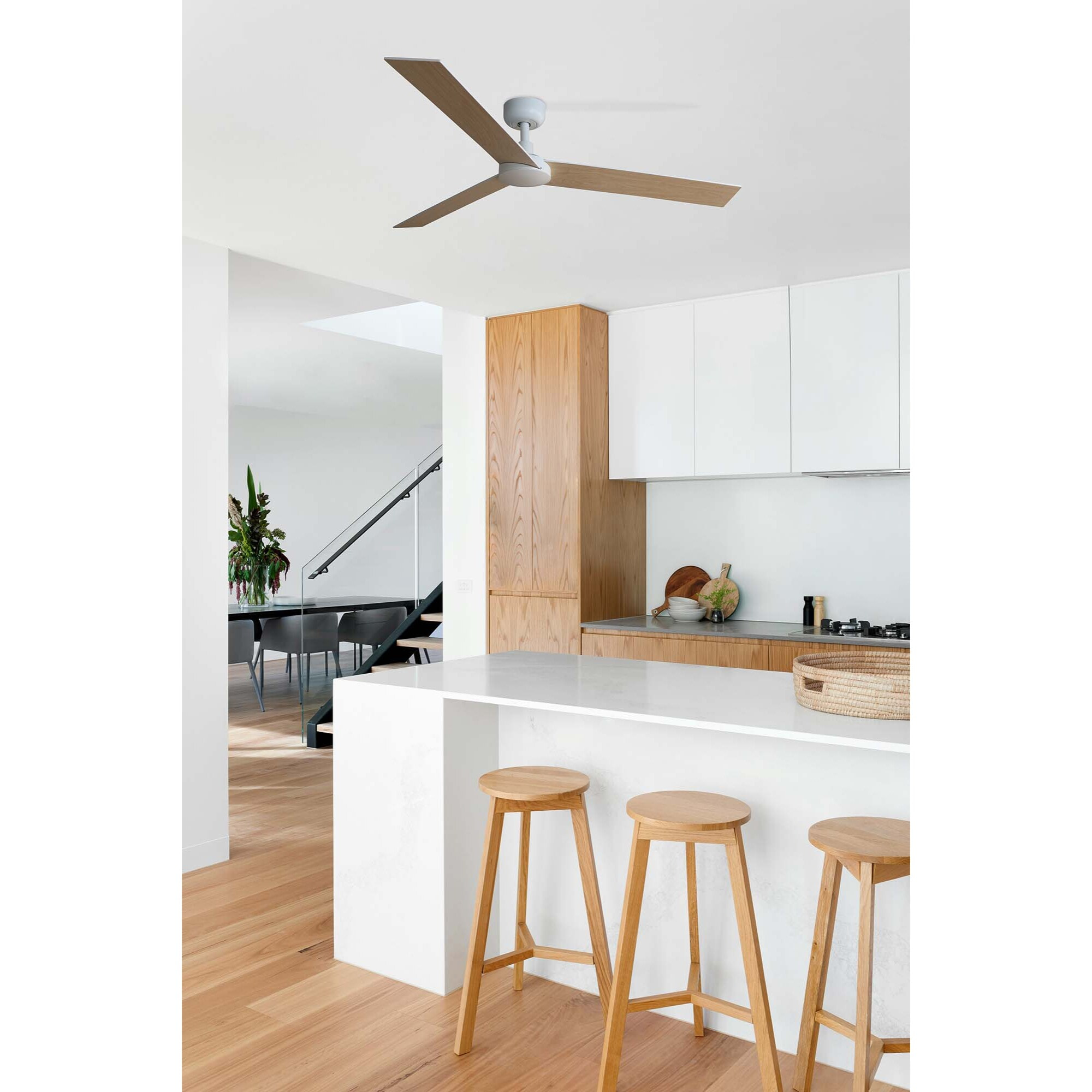 RUDDER L Ventilatore a soffitto bianco/frassino