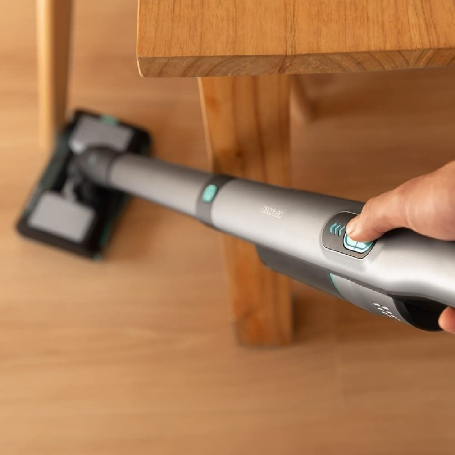 Cecotec Aspirateur-balais BLDC Scoba 2100 Twice
