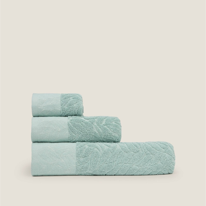Toalla rizo jacquard hojas Milhoja color verde claro 100% Algodón