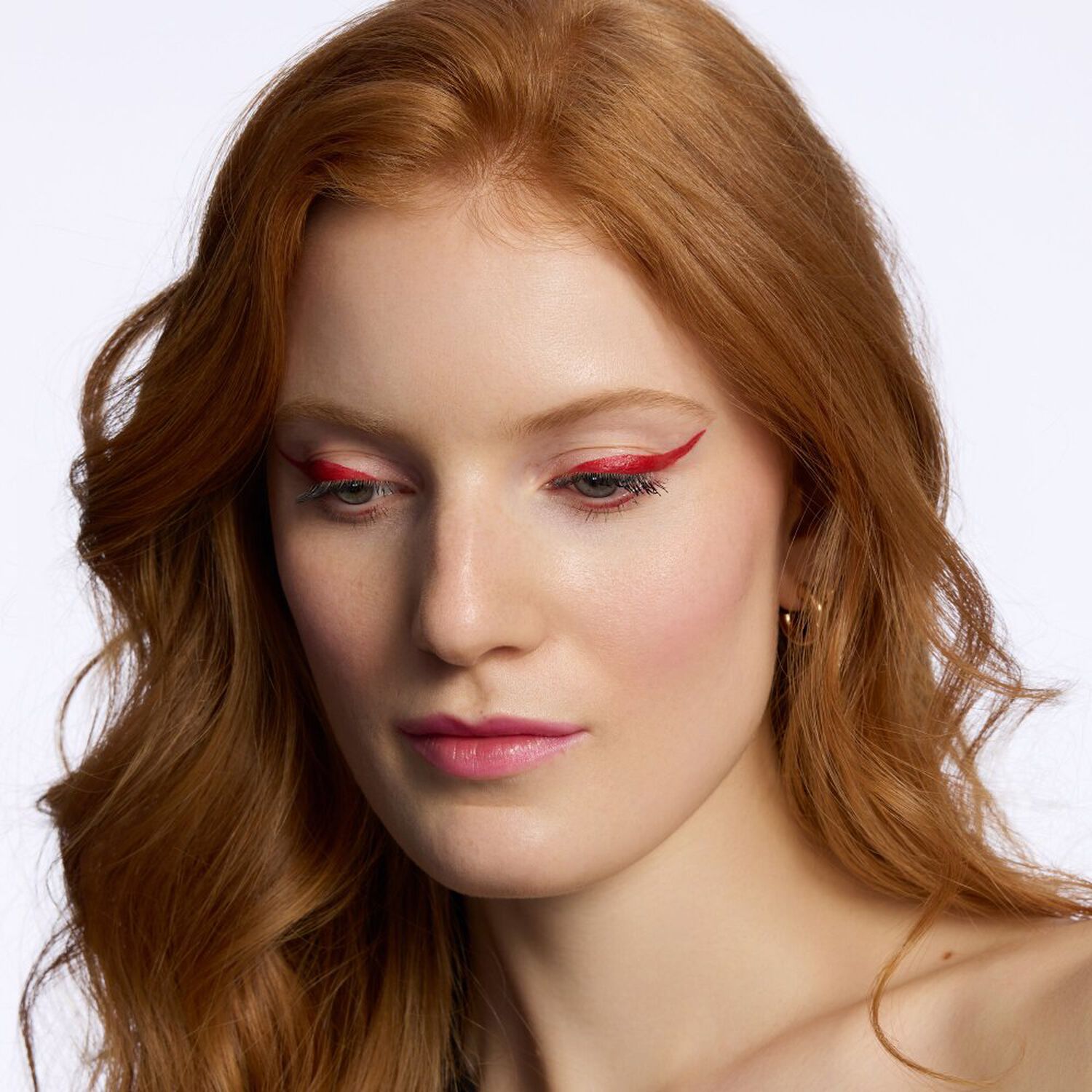 Calligraph Artist Matte Liner - Eyeliner Feutre Haute Couvrance