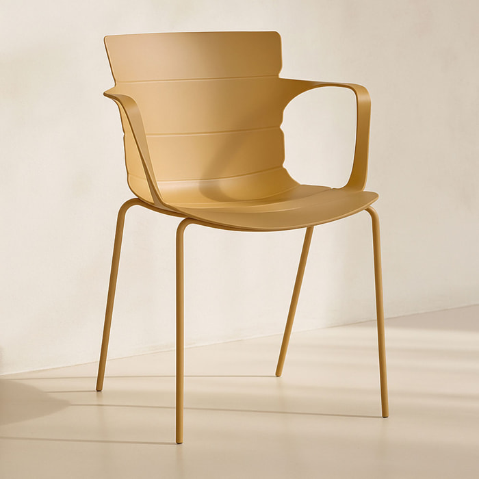 Lot de 4 fauteuils de table extérieur en polypropylène et métal ocre MONTAUK