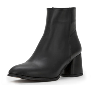 Sole Sisters Stivaletto con tacco Donna colore Nero