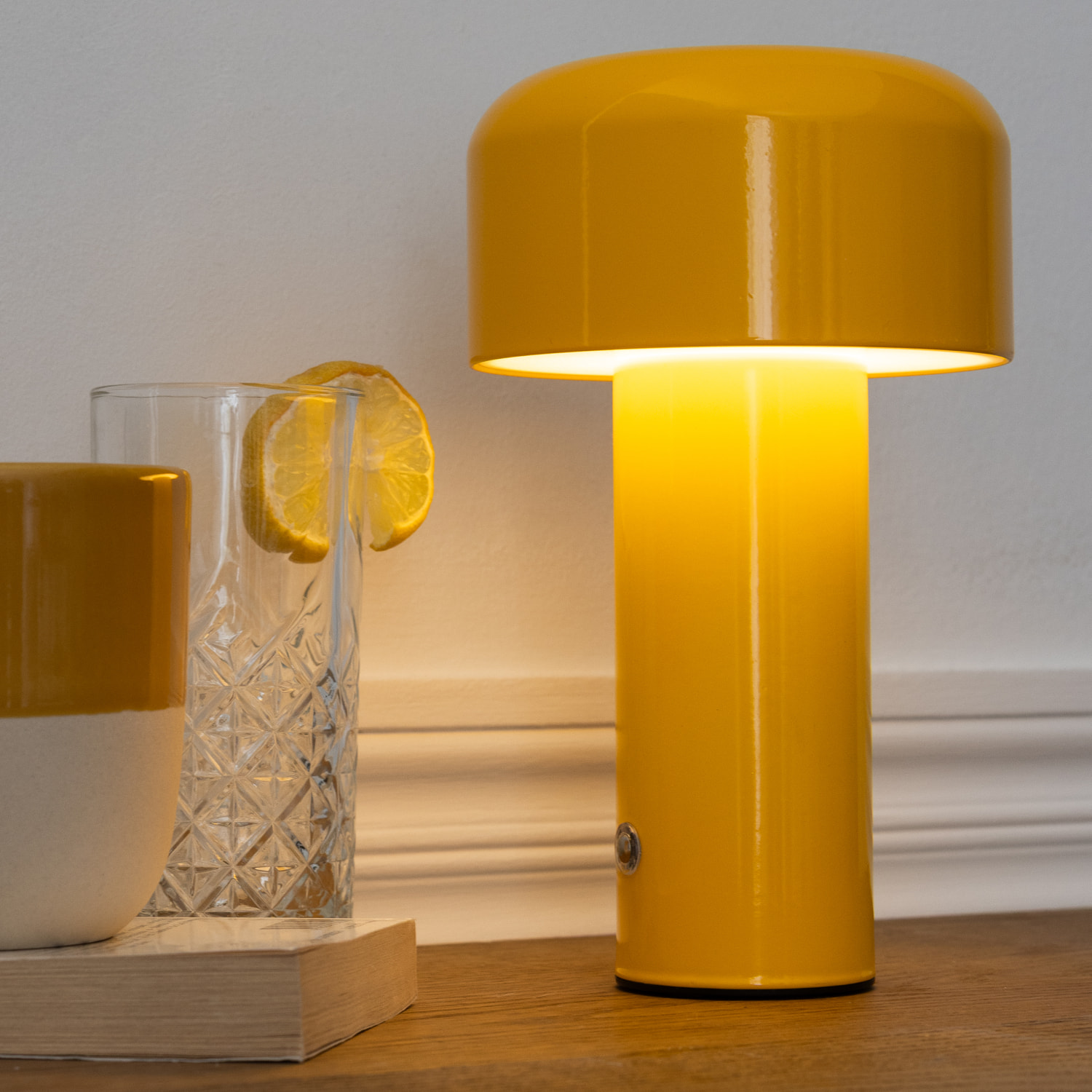 Lampe LED à poser jaune MIRA