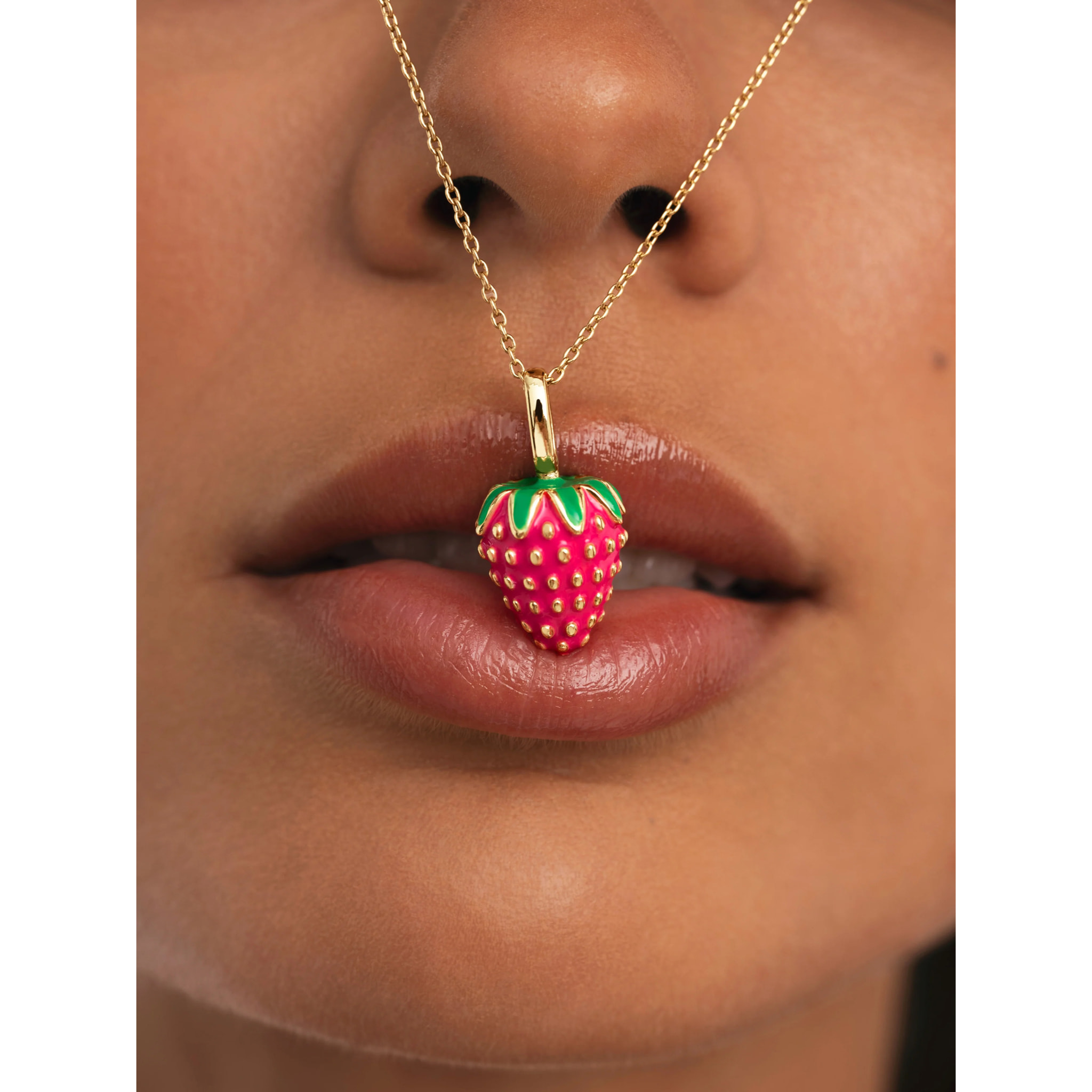 Charm Fragola Placcato Oro