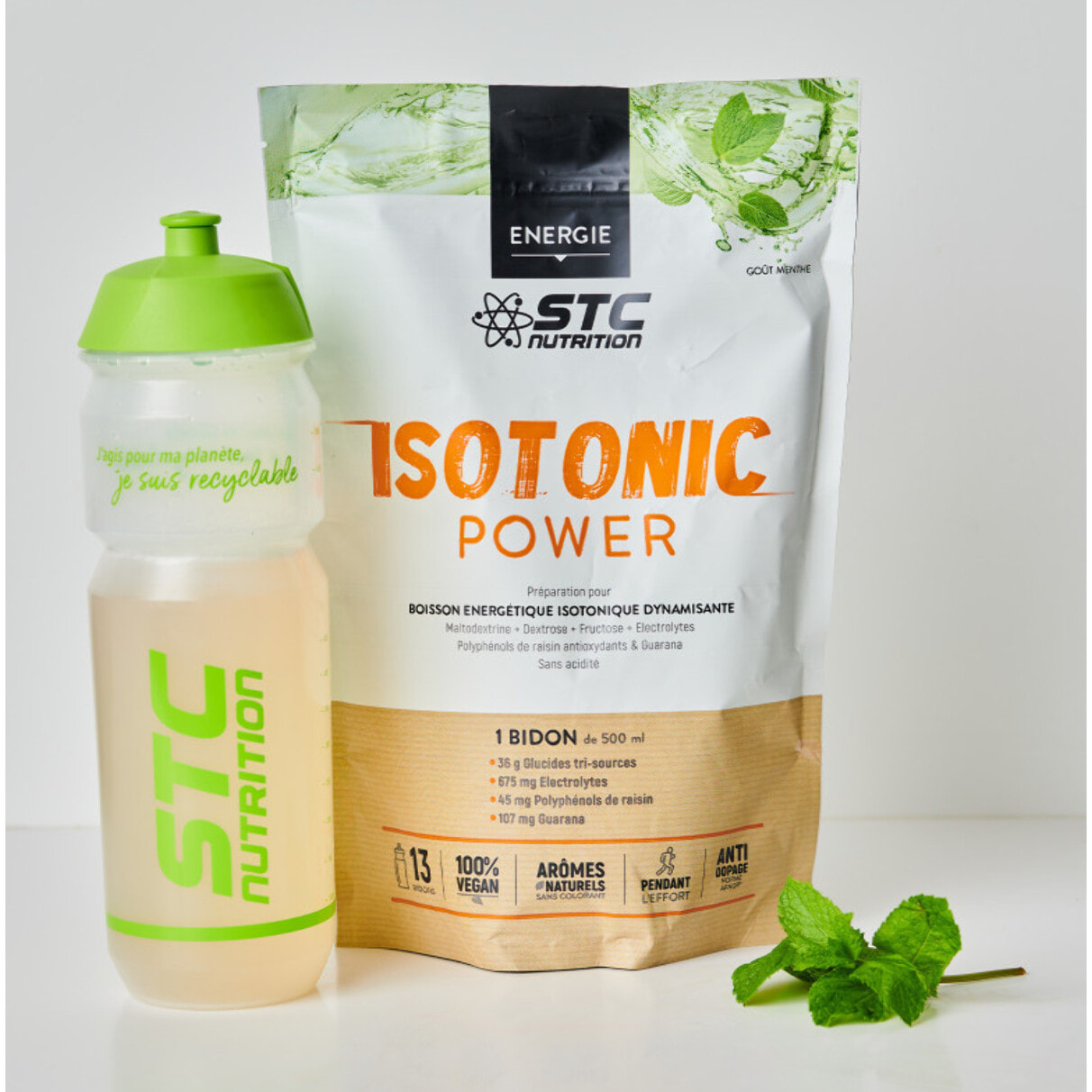 STC NUTRITION - Isotonic Power - Préparation pour boisson énergétique isotonique dynamisante - Source d'électrolytes - Hydratation optimale - 100% vegan - 13 doses - Doypack 525 g - Menthe