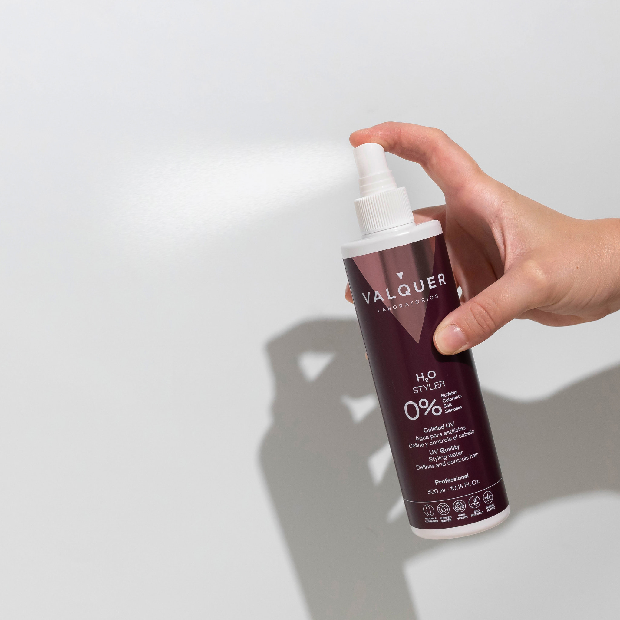 Valquer H2O Agua para estilistas calidad UV Agua de peinado - 300 ml