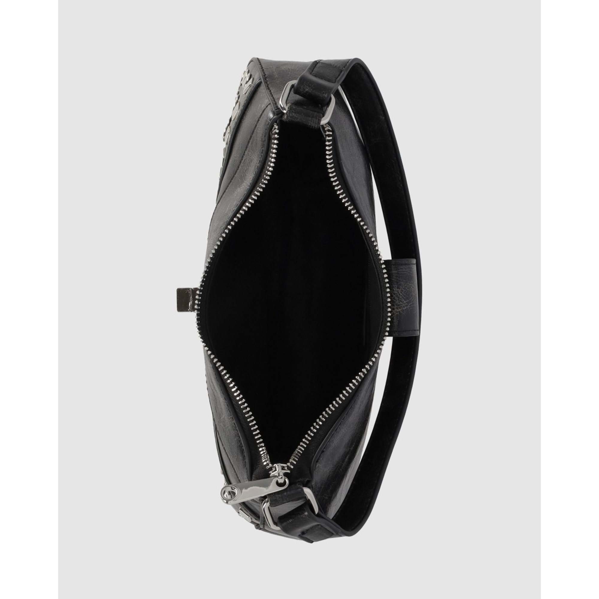 Bolso - Negro - Medida: 27 cm x 14 cm x 4 cm