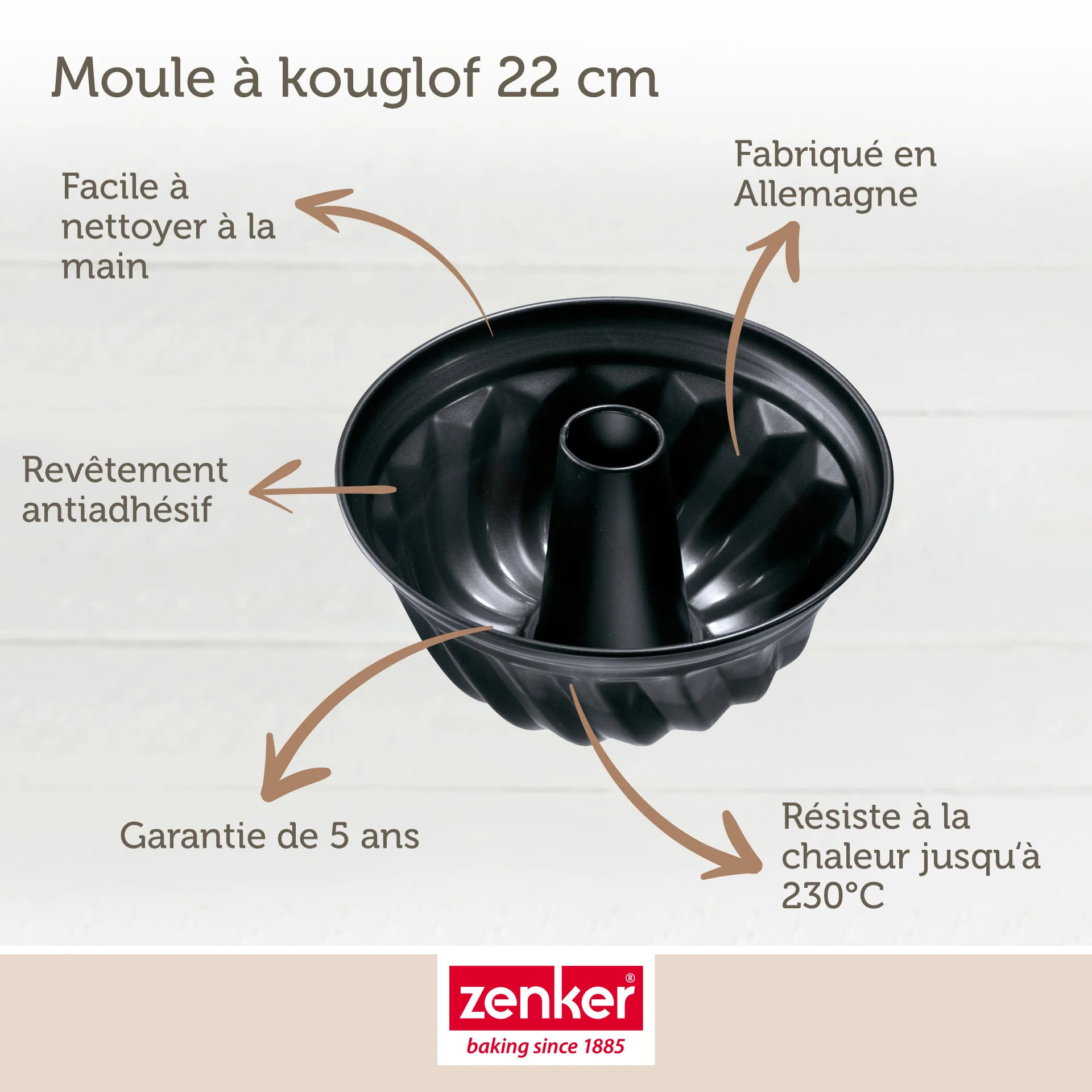 Set pâtisserie avec moule à kouglof 22 cm, 2 bols à mixer, verre mesureur et spatule Zenker