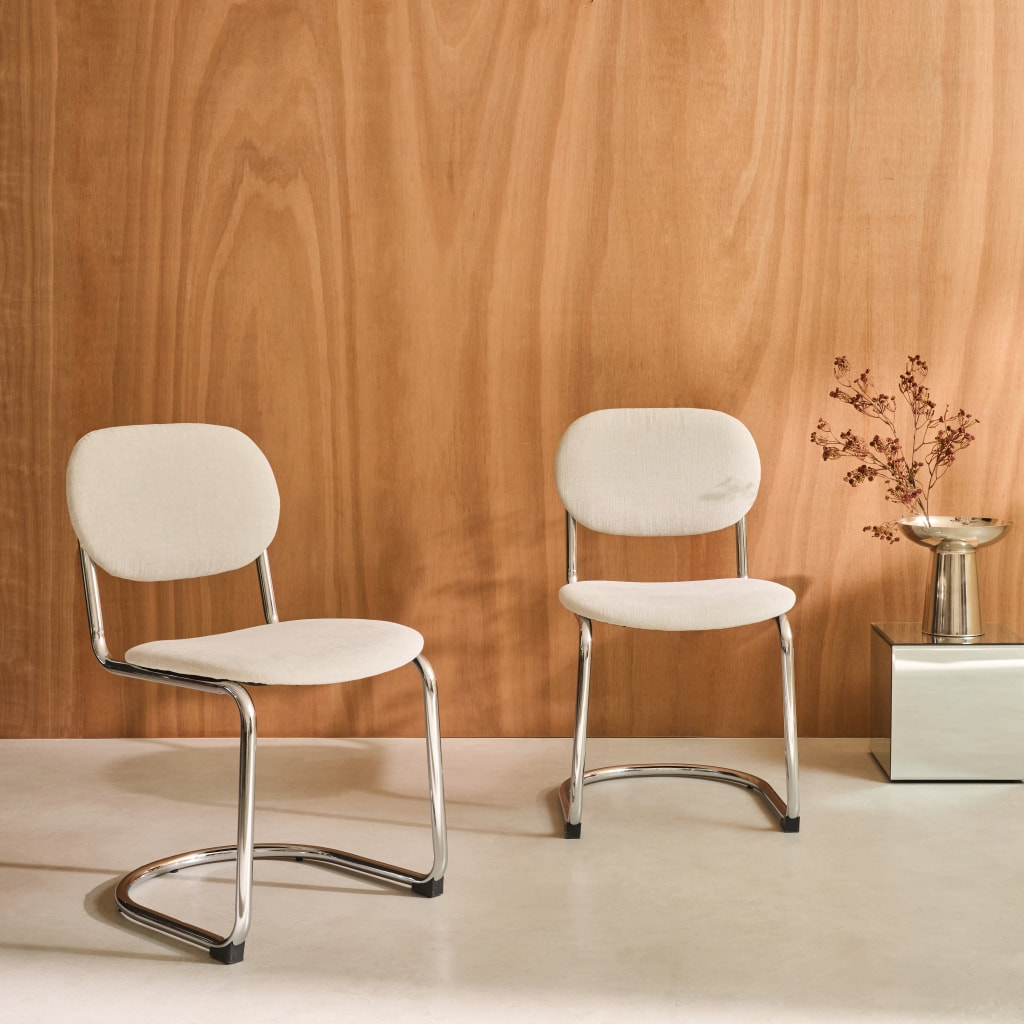 Chaise cantilever arrondie métal, tissu chenille et pieds chromés (lot de 2) MALOA