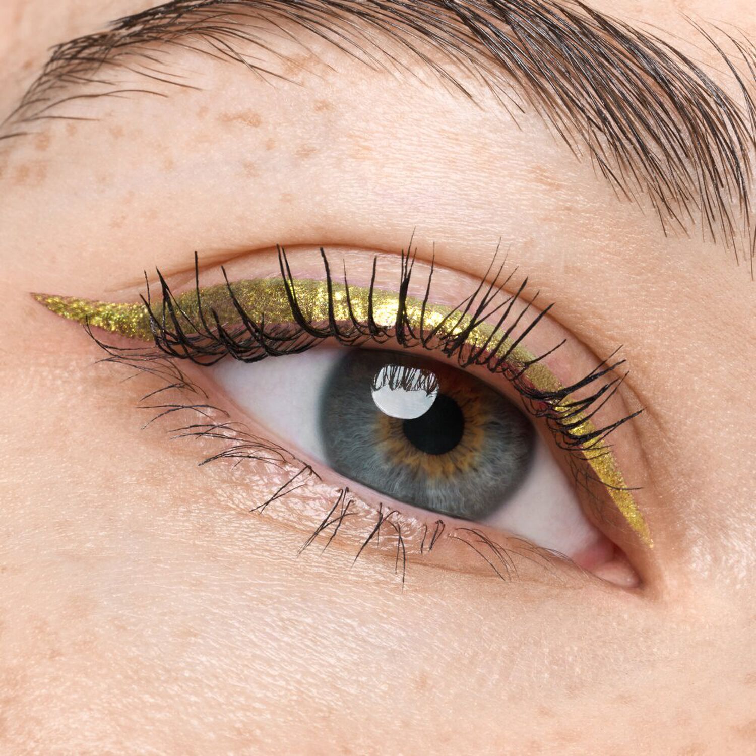 Space Glam Liquid Effect Eyeliner - Eyeliner Hyper Pigmenté Longue Tenue