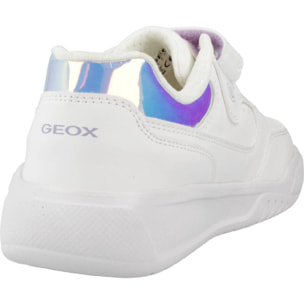 Zapatillas Niña de la marca GEOX  modelo J ILLUMINUS GIRL BLANCO