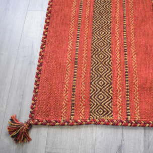 Tapis Buvo tissé à la main en Coton