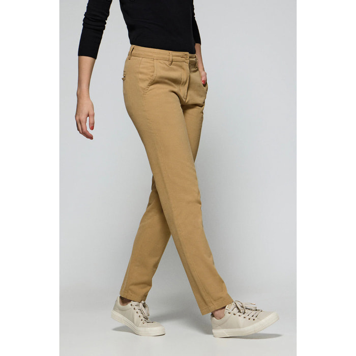 Pantaloni chino May color sabbia con ricamo sulla tasca minimal Polo Club sulla tasca