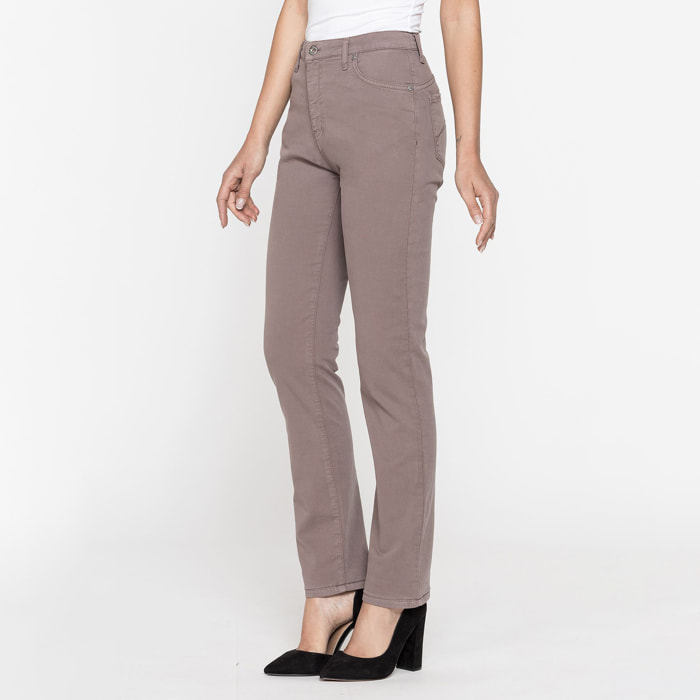 PANTALONE IN GABARDINA MOD.753 . Vita alta e gamba confortevole.